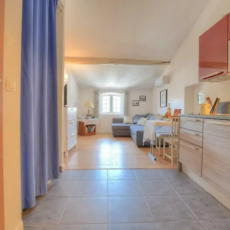 Appartement Le National / Vieil
