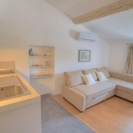 Appartement Le National / Vieil *