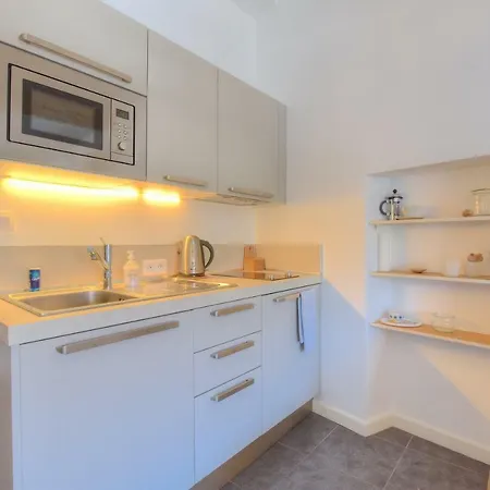 Le National / Vieil Appartement