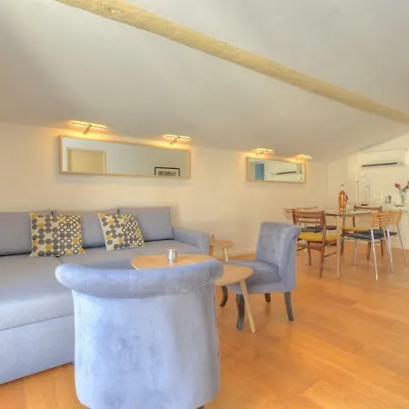 Le National / Vieil * 昂蒂布